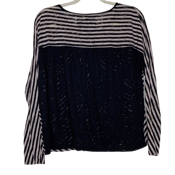 Anthropologie black striped blouse with lace back and sleeves.V neckline. Size S - Picture 5 of 9